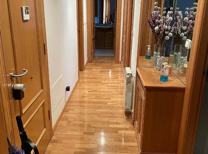 Апартаменти Paseo De La Losa *