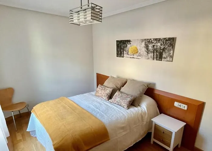 Апартаменти Paseo De La Losa Ов'єдо