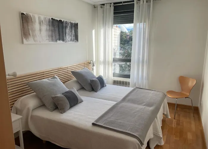 Апартаменти Paseo De La Losa *