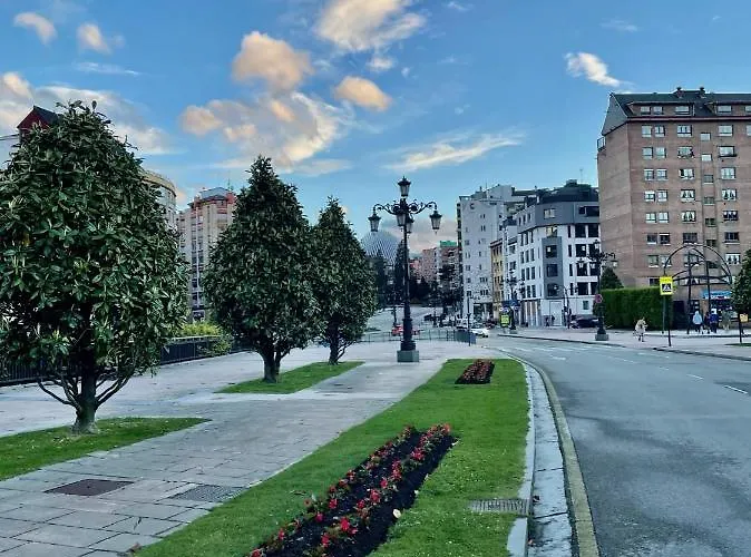 Апартаменти Paseo De La Losa *